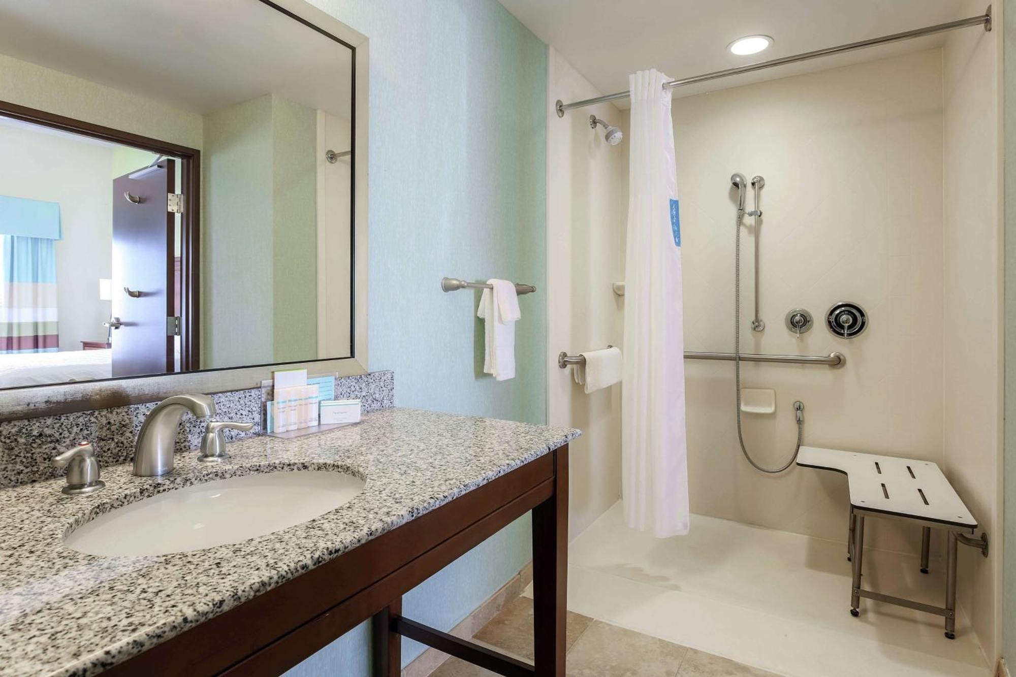 Hampton Inn & Suites Wheeling - The Highlands Triadelphia Luaran gambar